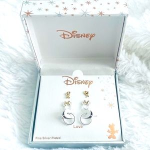 Disney Minnie Mouse "LOVE" Earring Set NWT
